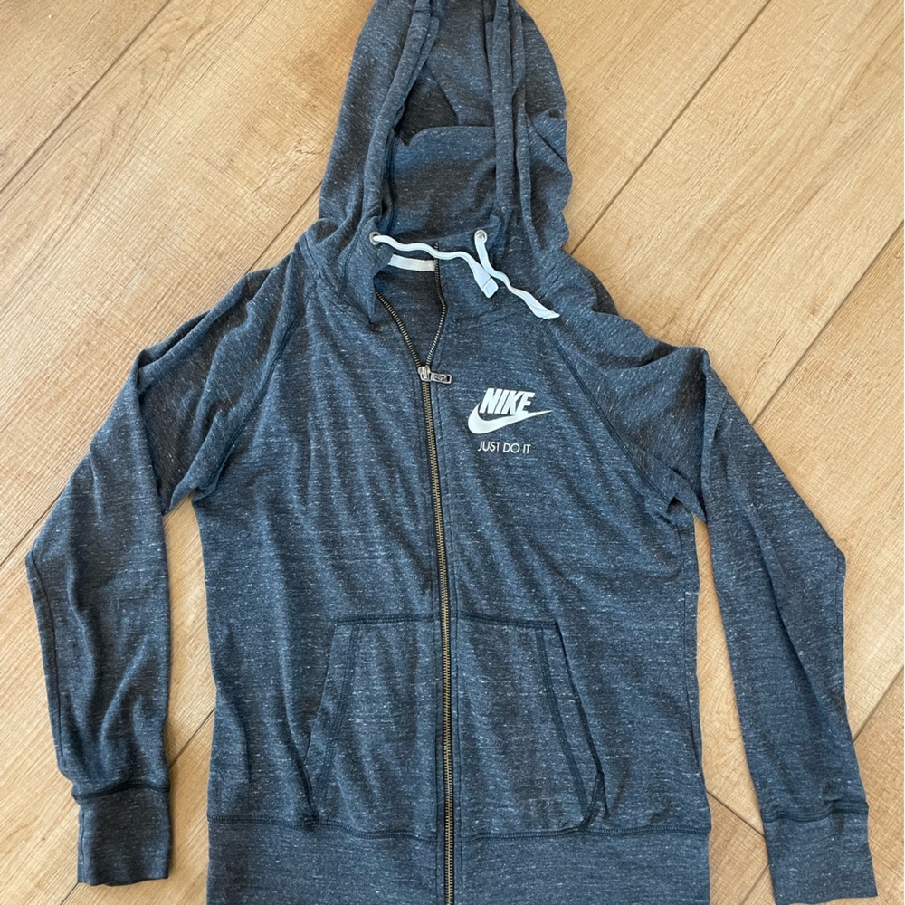 Nike hooded zip up. Size M